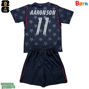 Forente stater Brenden Aaronson #11 Replika Babytøj Udebanesæt Børn VM 2026 Kortærmet (+ Korte bukser)